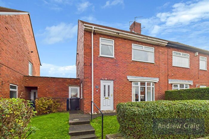 3 Bedroom Semi Detached House For Sale In Hylton Avenue, South Shields, NE34
