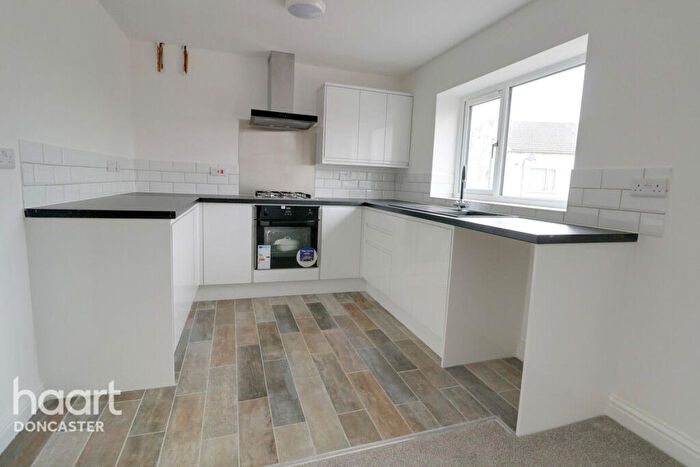 1 Bedroom Apartment For Sale In Thompson Terrace, Doncaster, DN6
