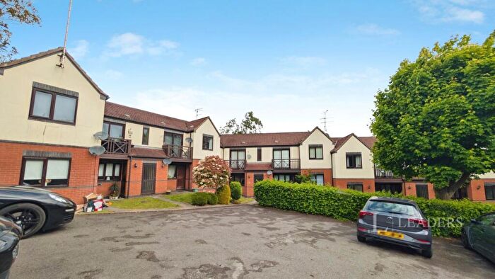 2 Bedroom Flat To Rent In Millbank Mews, Kenilworth, CV8