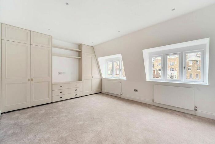 5 Bedroom Property To Rent In Sloane Avenue, Chelsea, London, SW3