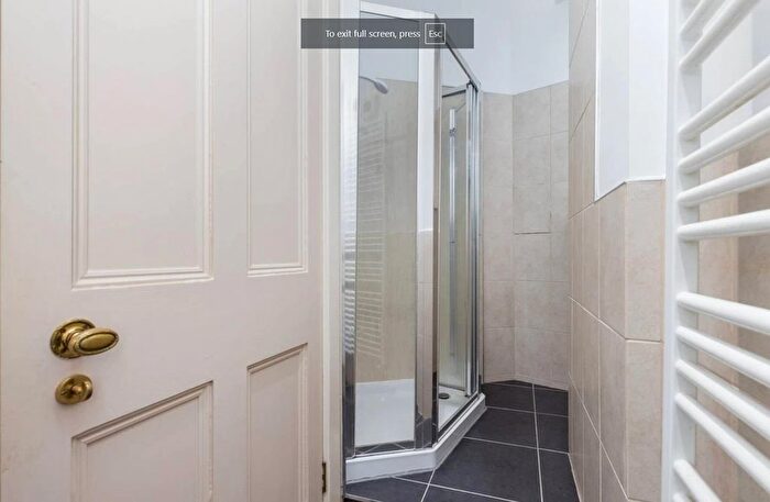 1 Bedroom Flat To Rent In Rosebery Crescent, Haymarket, Edinburgh, EH12