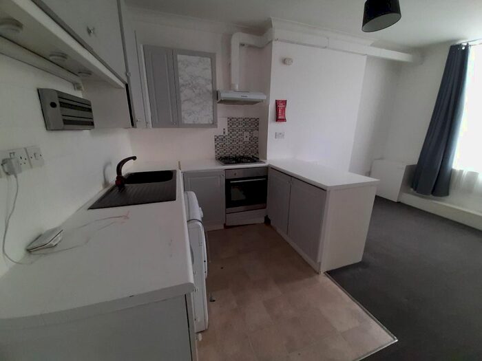 1 Bedroom Flat To Rent In Hare Street, London, SE18