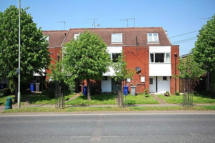 2 Bedroom Terraced House To Rent In London Road, Brandon, Suffolk, IP27