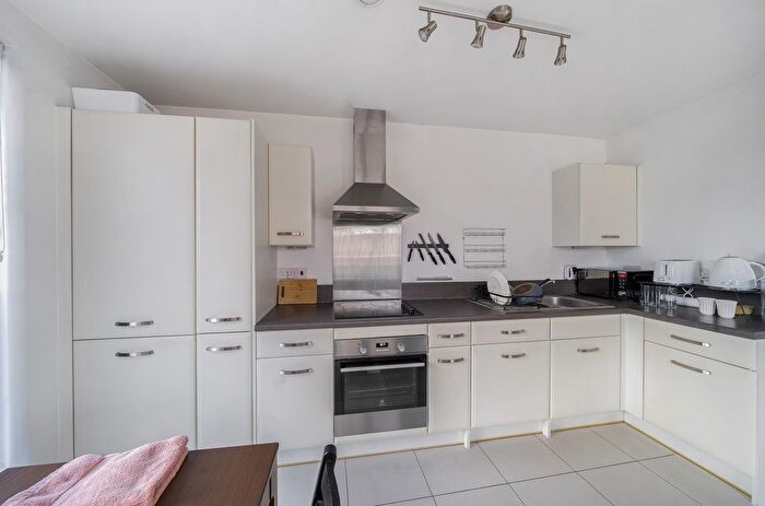 1 Bedroom Flat For Sale In Katie Court, Edwin Street, London, E16