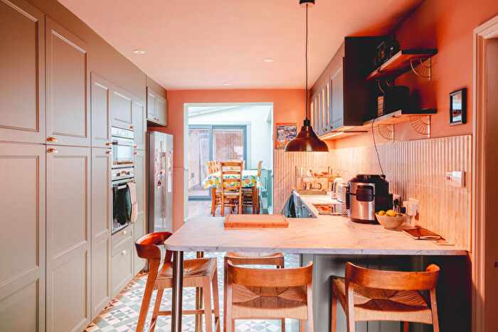 3 Bedroom Terraced House For Sale In School Road, Totterdown, Bristol., BS4