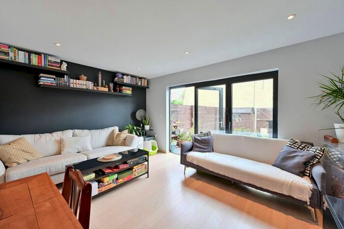 3 Bedroom Terraced House To Rent In All Saints Road, South Wimbledon, London, SW19