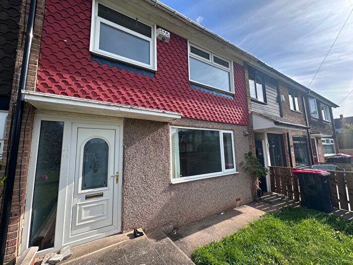 3 Bedroom End Of Terrace House To Rent In Dawlish Green, Middlesbrough, TS4