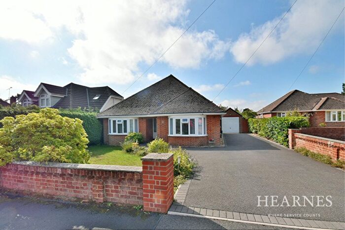 3 Bedroom Detached Bungalow For Sale In Hadrian Close, West Parley, Ferndown, BH22