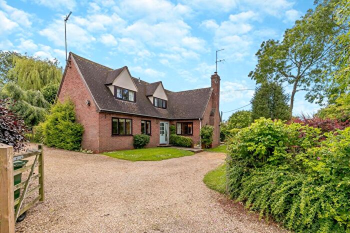 3 Bedroom House For Sale In Saltway Lane, Lower Brailes, Banbury, Oxfordshire, OX15