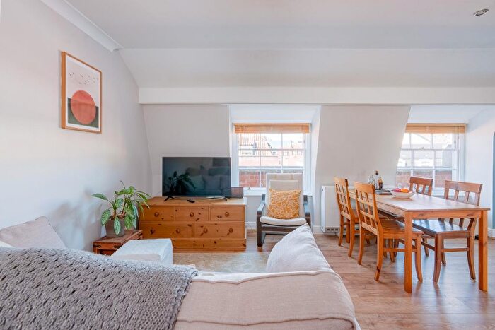 1 Bedroom Flat For Sale In Wilson Street, St Pauls, BS2