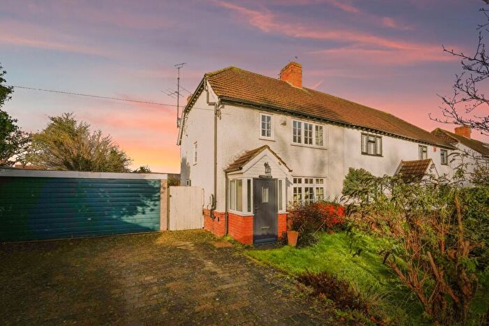 3 Bedroom House For Sale In Cold Pool Lane, Up Hatherley, Cheltenham, Gloucestershire, GL51