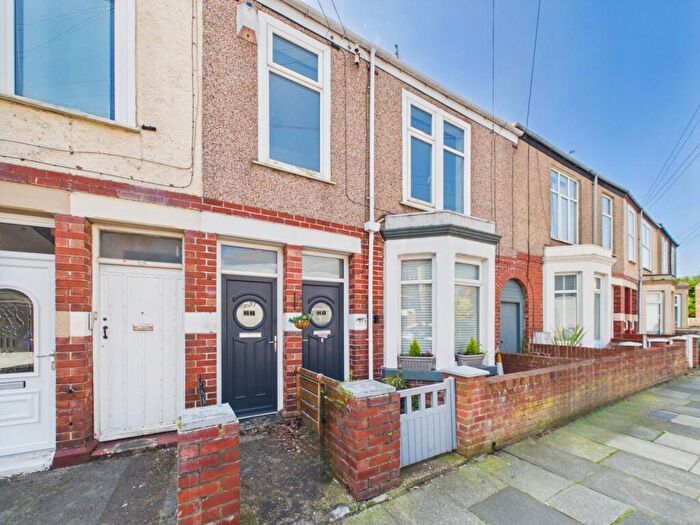 3 Bedroom Flat For Sale In Marden Crescent, Whitley Bay, NE26