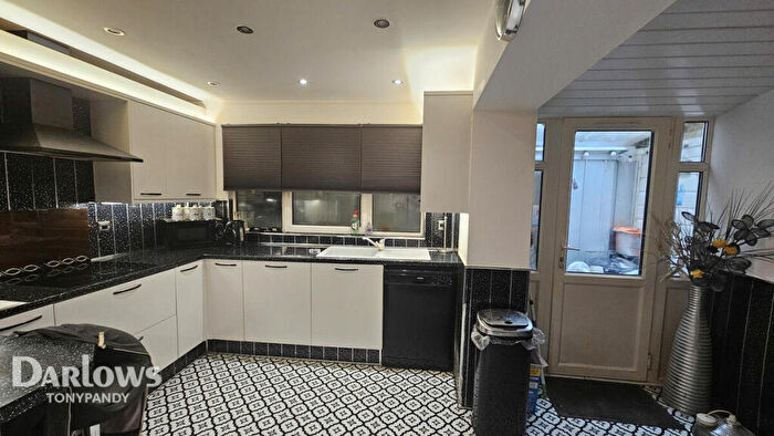 2 Bedroom End Of Terrace House For Sale In Graig Terrace, Ferndale, CF43