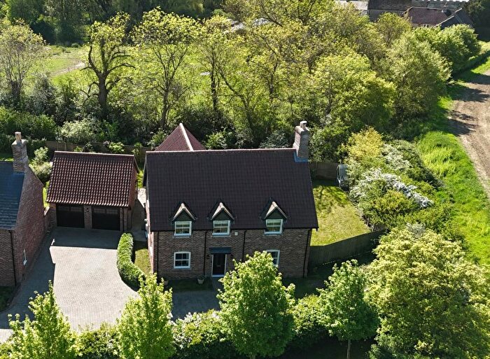 4 Bedroom Detached House For Sale In The Green, Brington, PE28