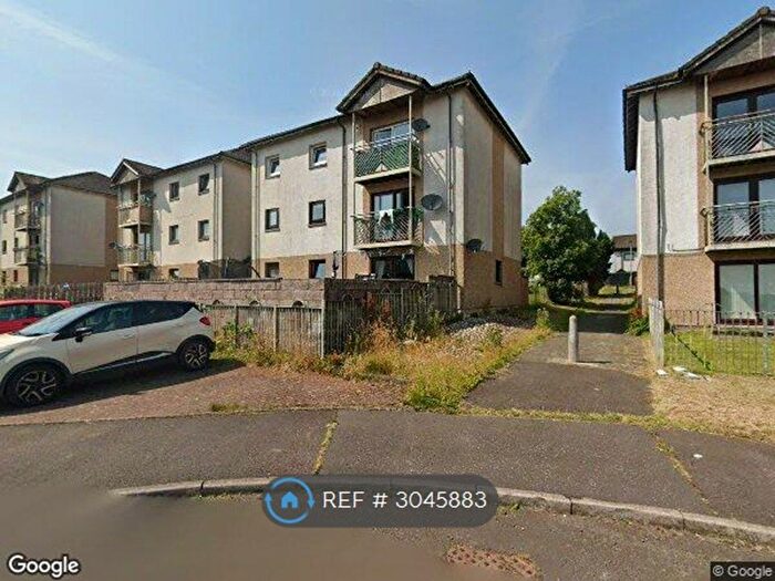 3 Bedroom Flat To Rent In Mull, Airdrie, ML6