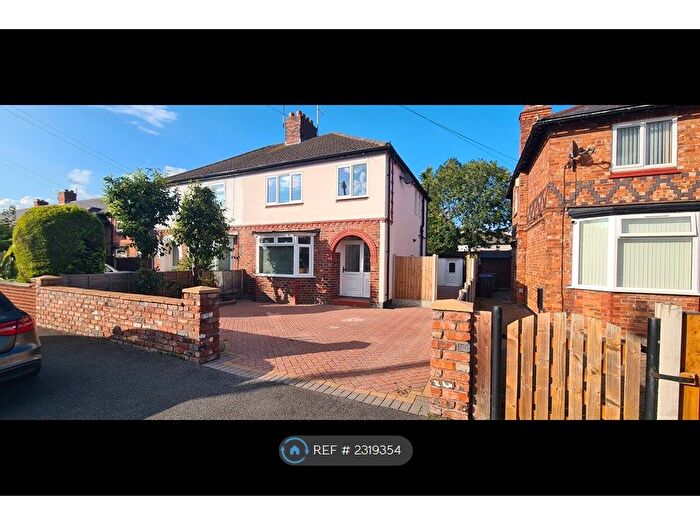 3 Bedroom Semi-Detached House To Rent In Windsor Road, Chester, CH4