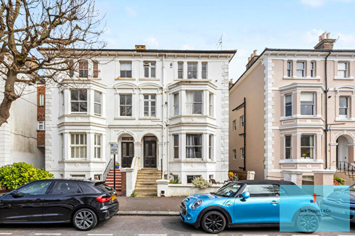 1 Bedroom Flat For Sale In Ventnor Villas, Hove, BN3