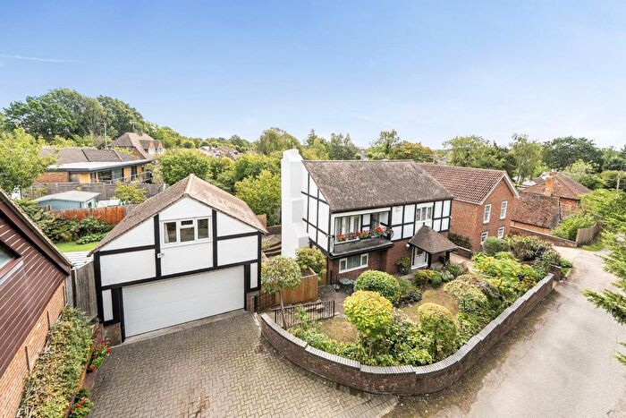 4 Bedroom Detached House For Sale In Goat Lees Lane, Ashford, TN25