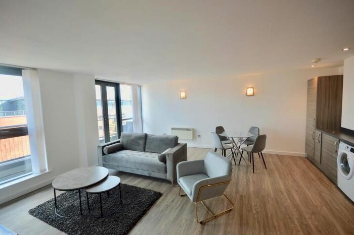 2 Bedroom Flat To Rent In West One Tower, Cavendish Street, Sheffield, S3