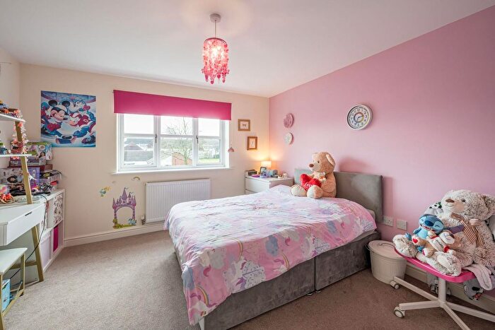 3 Bedroom Town House For Sale In Bilston Street, Sedgley, Dudley, DY3