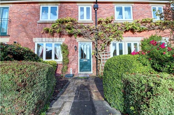 2 Bedroom Mews For Sale In Runshaw Hall Lane, Leyland, Lancashire, PR7