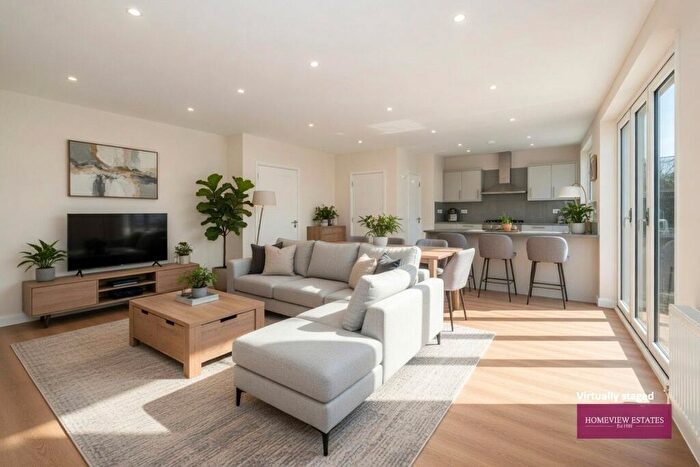 5 Bedroom Semi Detached House For Sale In Helena Road, London, NW10