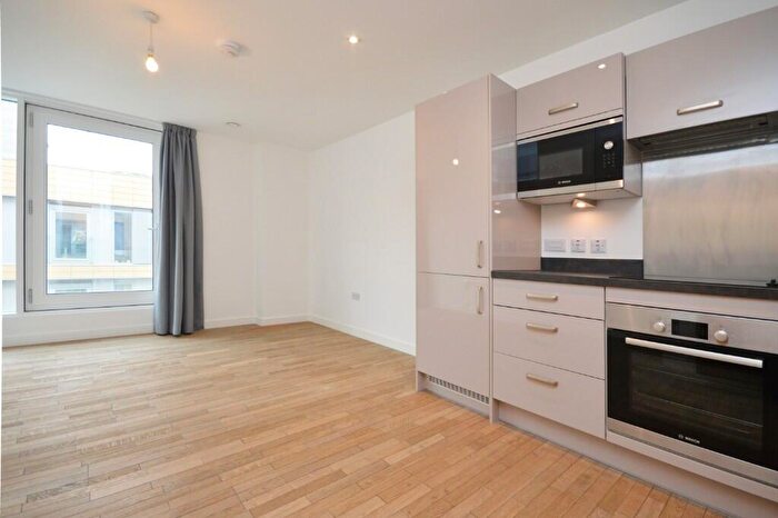 1 Bedroom Flat To Rent In Flat Kiln House, St. Thomas Street, Bristol, BS1
