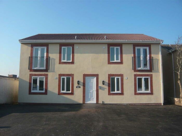 1 Bedroom Flat To Rent In Burlands Road, Chippenham, SN15