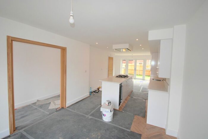 4 Bedroom Property To Rent In The Linen Quarter, Castle Road, Bournemouth, BH9