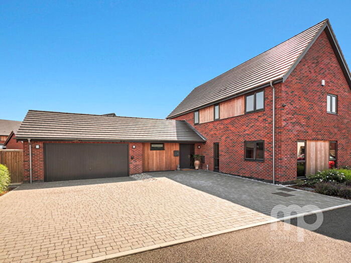 5 Bedroom Detached House For Sale In Squirrel Lane, East Harling, NR16