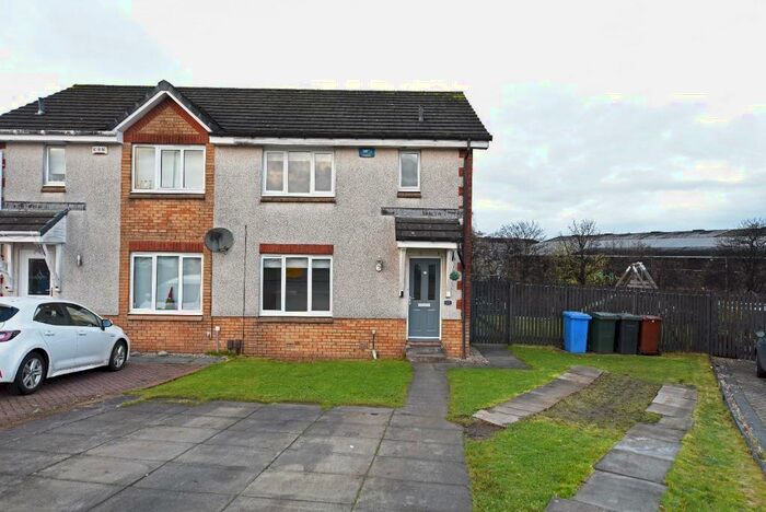 3 Bedroom Semi-Detached House To Rent In Hannah Place, Renton, West Dunbartonshire, G82