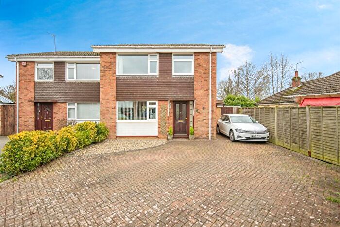 3 Bedroom Semi Detached House For Sale In Vale Close, Colchester, CO4