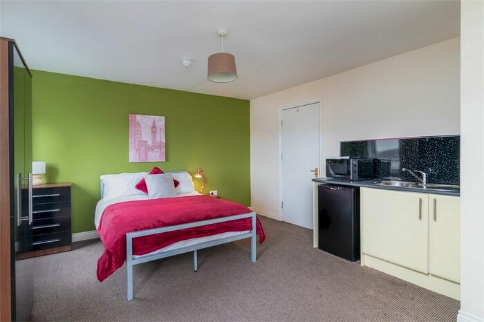 1 Bedroom Studio To Rent In Whickham Street East, Nr St Peters Campus, Sunderland, Tyne And Wear, SR6