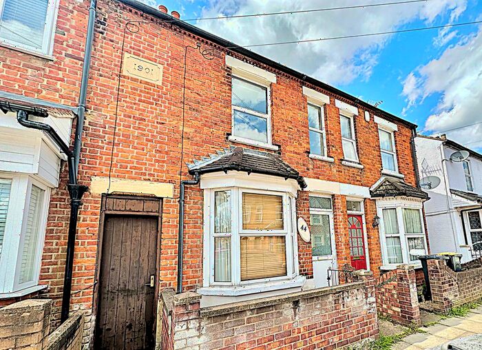 3 Bedroom Terraced House To Rent In George Street, Bedford, MK40