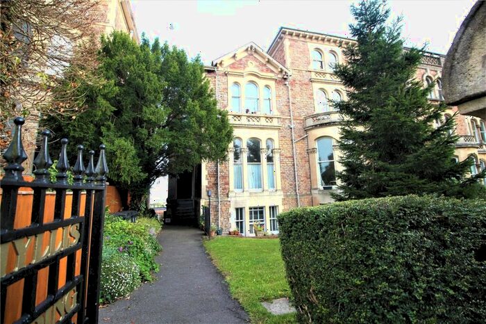 Apartment To Rent In Upper Belgrave Road, Bristol, BS8