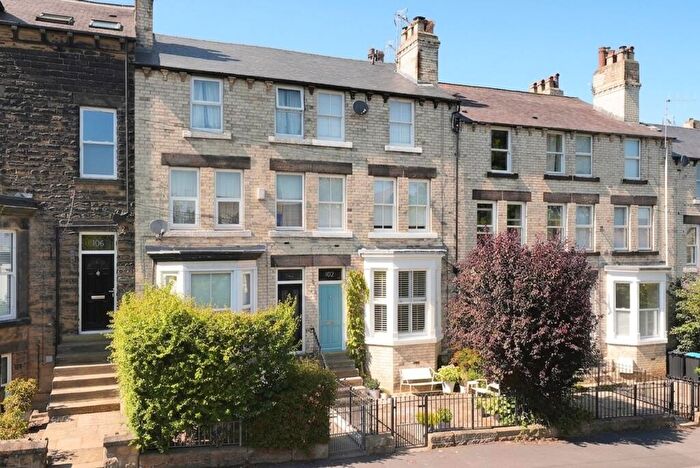 4 Bedroom Terraced House For Sale In Harlow Terrace, Harrogate, HG2