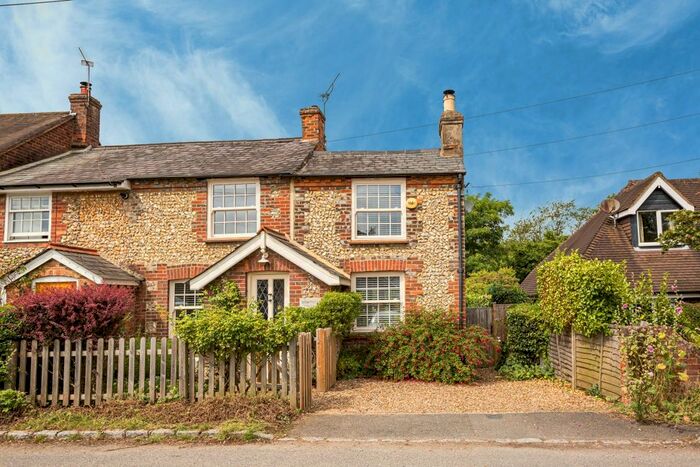 3 Bedroom Semi-Detached House To Rent In Church Road, Penn, HP10
