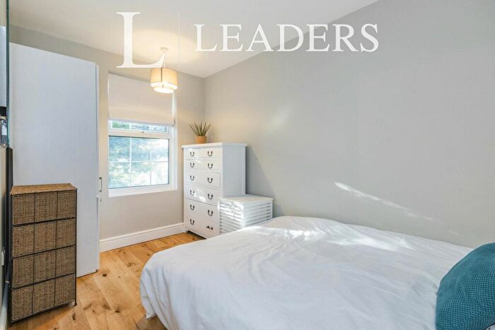 2 Bedroom Apartment To Rent In Malden Court, West Barnes Lane, KT3