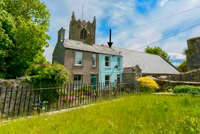 2 Bedroom Semi-Detached House To Rent In Steeple Lane, Beaumaris, LL58