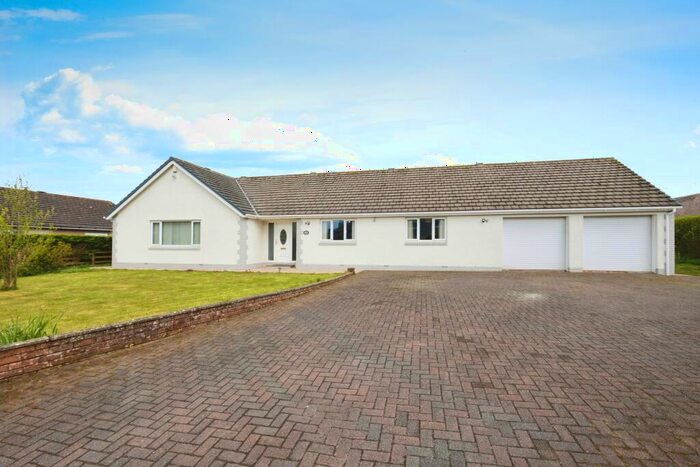 3 Bedroom Bungalow For Sale In Barwise Row, Arlecdon, Frizington, CA26