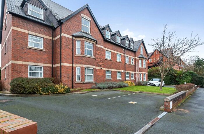 2 Bedroom Apartment For Sale In Eversley Park, Chester, Cheshire, CH2