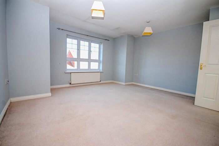 2 Bedroom Apartment To Rent In Ashover Road, Kenton, NE3