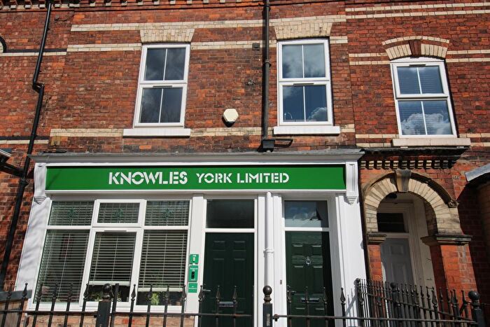 2 Bedroom Maisonette To Rent In Lawrence Street, York, YO10