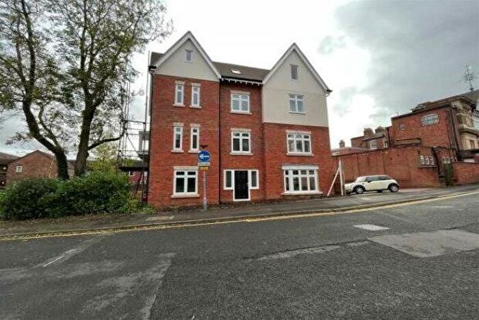 2 Bedroom Flat To Rent In Midland Drive, Sutton Coldfield, B72
