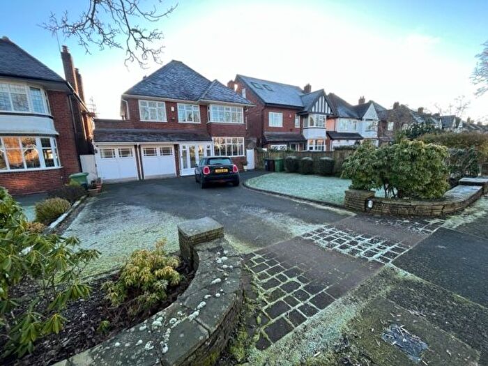 5 Bedroom Property To Rent In Mirfield Road, Solihull, B91