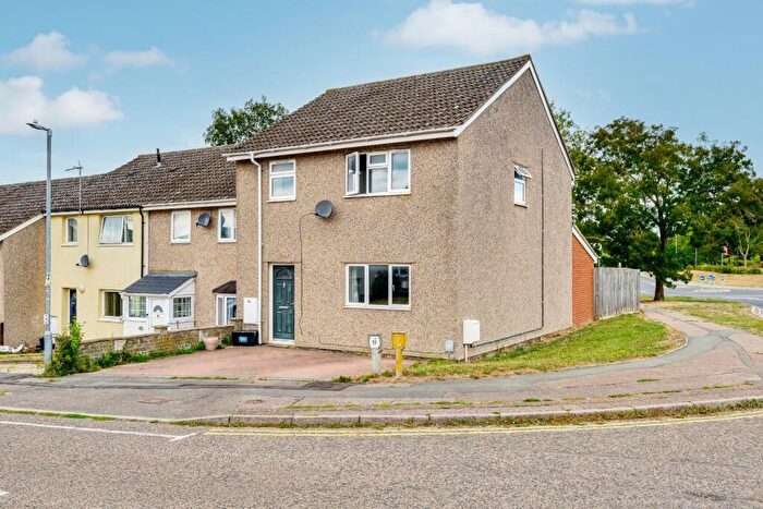 4 Bedroom End Of Terrace House For Sale In Falcon Close, Haverhill, CB9