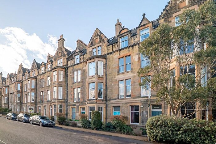 3 Bedroom Flat For Sale In Parkside Terrace, Edinburgh, EH16