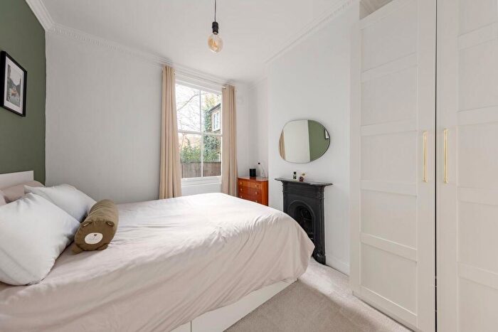1 Bedroom Flat To Rent In Wrigglesworth Street, London, SE14