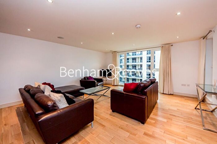 3 Bedroom Flat To Rent In Lensbury Avenue, Fulham, SW6