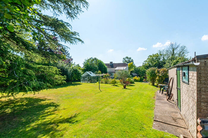 3 Bedroom Semi-Detached House For Sale In Grange Road, Wickham Bishops, Witham, Maldon, CM8